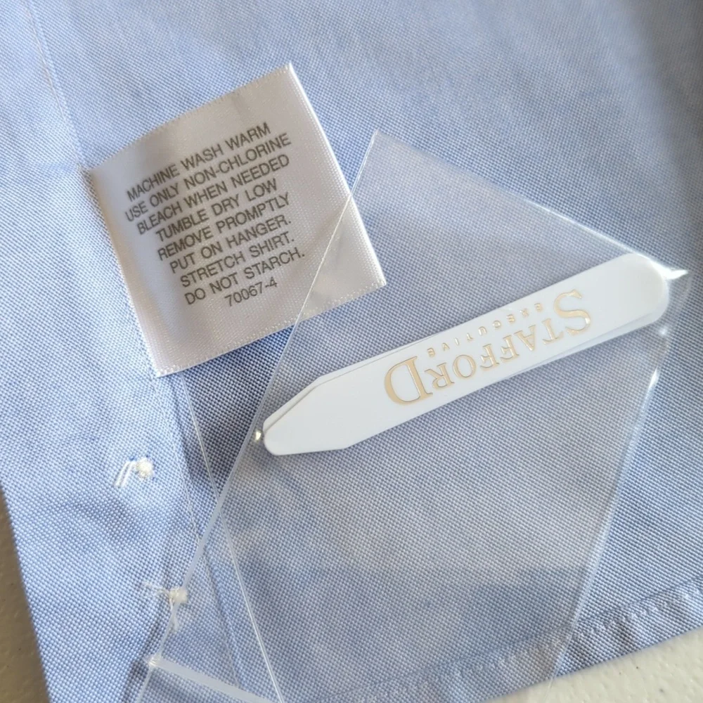 Men's STAFFORD EXECUTIVE Light Blue Dress Shirt 17 (34-35)